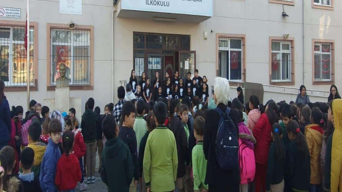 10 Kasım Atatürk'ün Ölüm Yıldönümü Okul Törenimiz